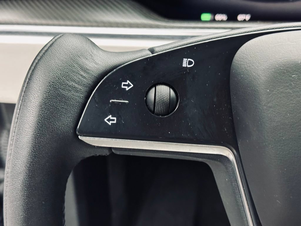 Used 2022 Tesla Model X Plaid AWD/4WD image 32