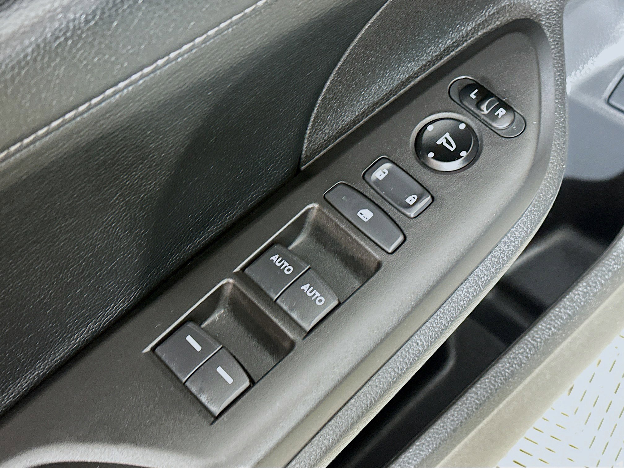 Certified 2018 Honda Civic EX-L image 17