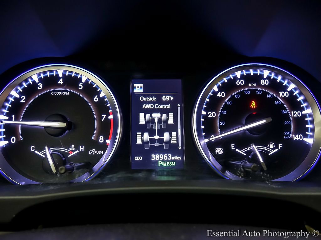Used 2018 Toyota Highlander Limited image 17