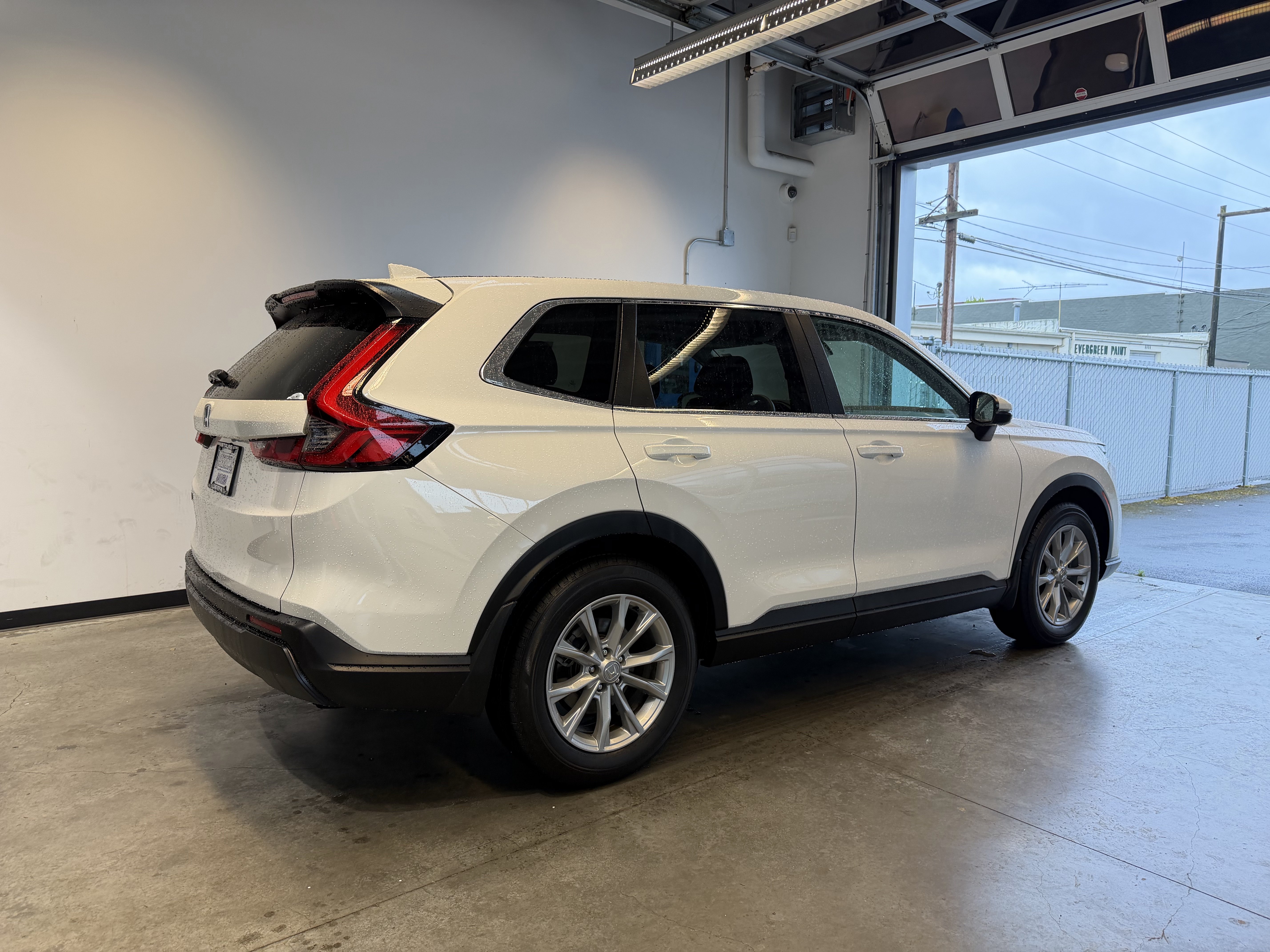 Used 2024 Honda CR-V EX image 3