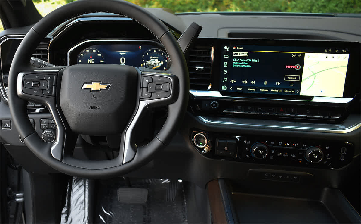 New 2026 Chevrolet Silverado 2500 High Country w/ High Country Premium Package AWD/4WD image 15
