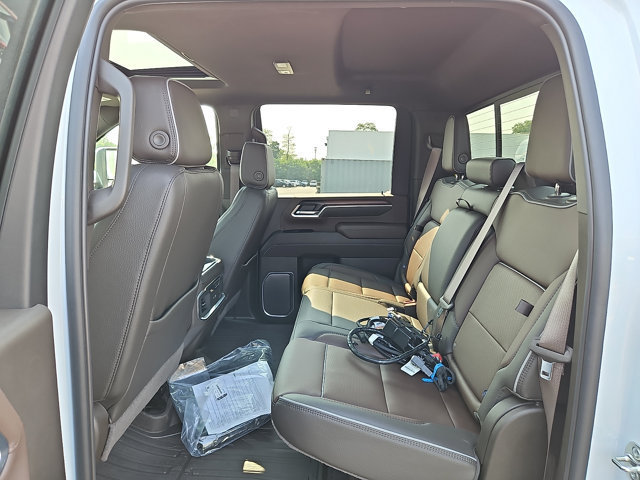 New 2026 GMC Sierra 2500 Denali w/ Denali Reserve Package AWD/4WD image 8
