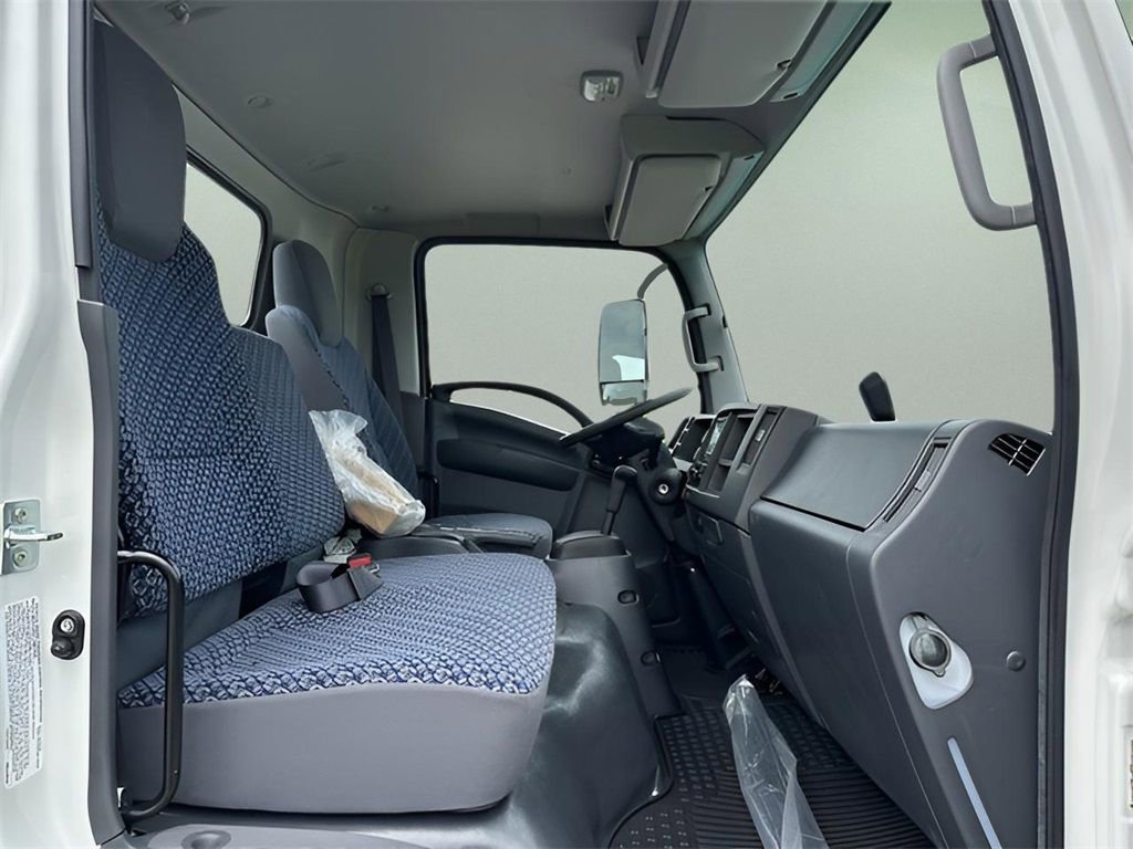 New 2024 Chevrolet Low Cab Forward RWD image 19
