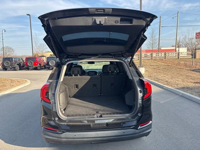 Used 2020 GMC Terrain SLT w/ Preferred Package image 11