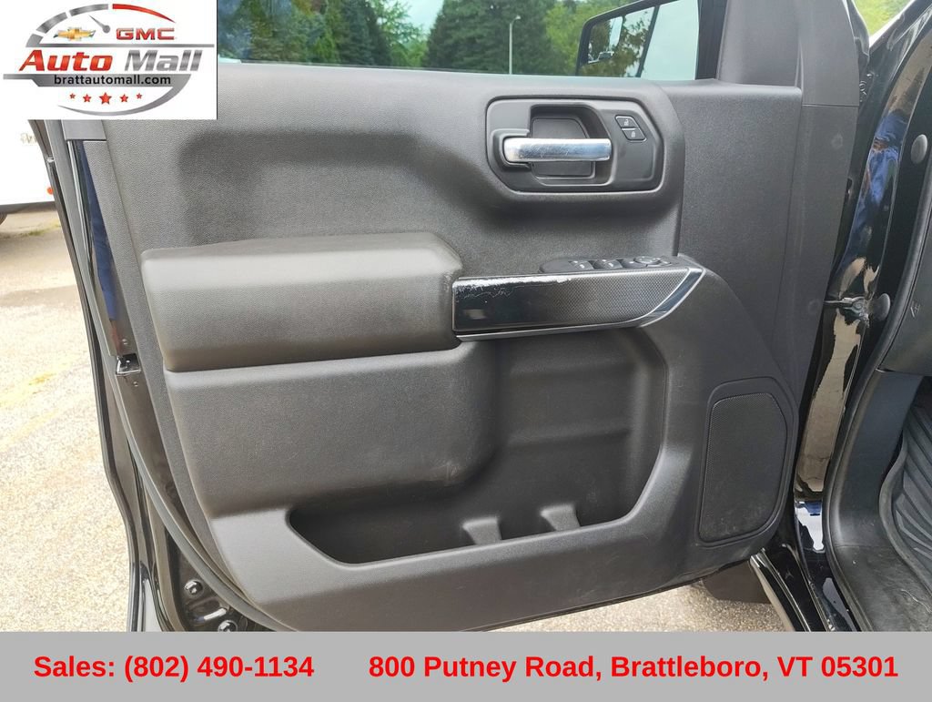 Used 2021 Chevrolet Silverado 1500 Custom Trail Boss w/ Midnight Edition AWD/4WD image 12
