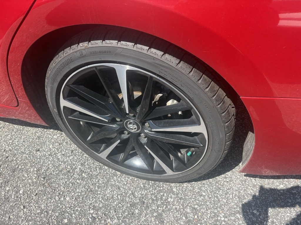 Used 2020 Toyota Camry XSE image 11