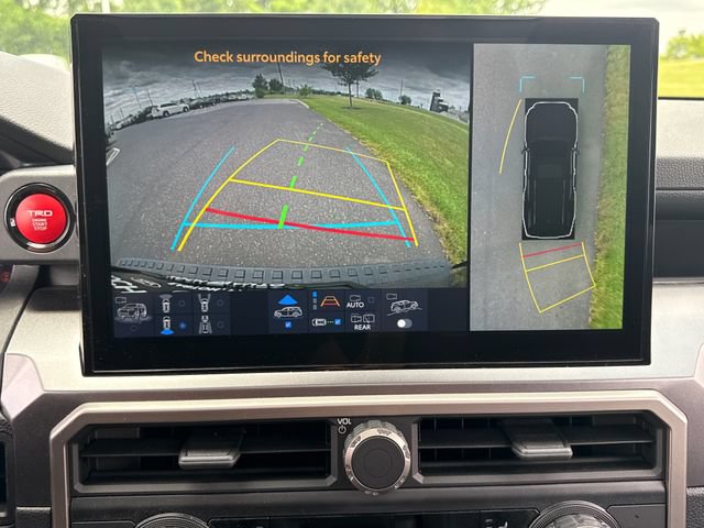 Certified 2025 Toyota 4Runner TRD Off-Road Premium AWD/4WD image 30