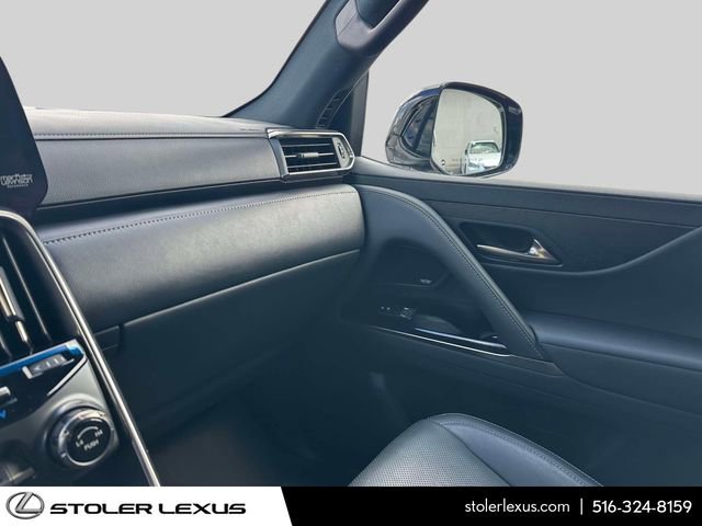 Used 2023 Lexus LX 600 4WD w/ Appearance Package image 32