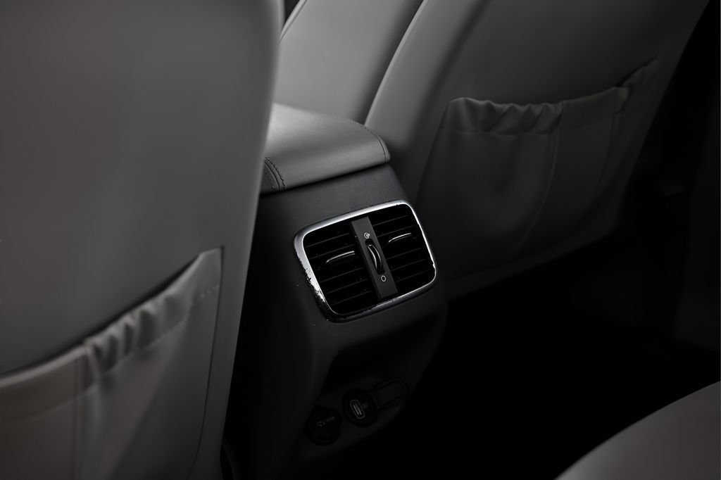 Used 2016 Kia Optima EX w/ Option Group 040 image 46