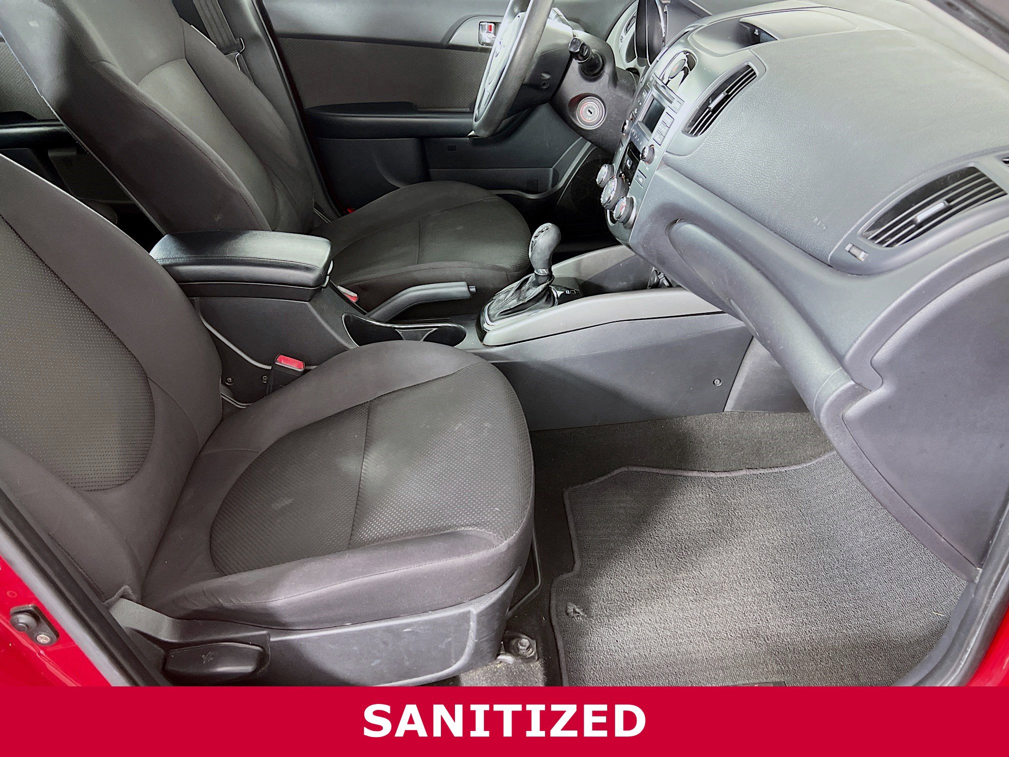 Used 2013 Kia Forte EX image 19