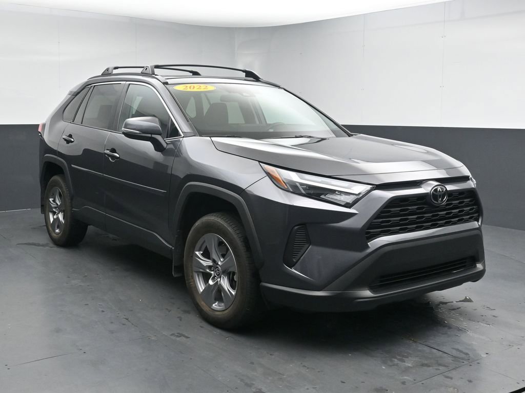 Used 2022 Toyota RAV4 XLE w/ Convenience Package AWD/4WD image 2