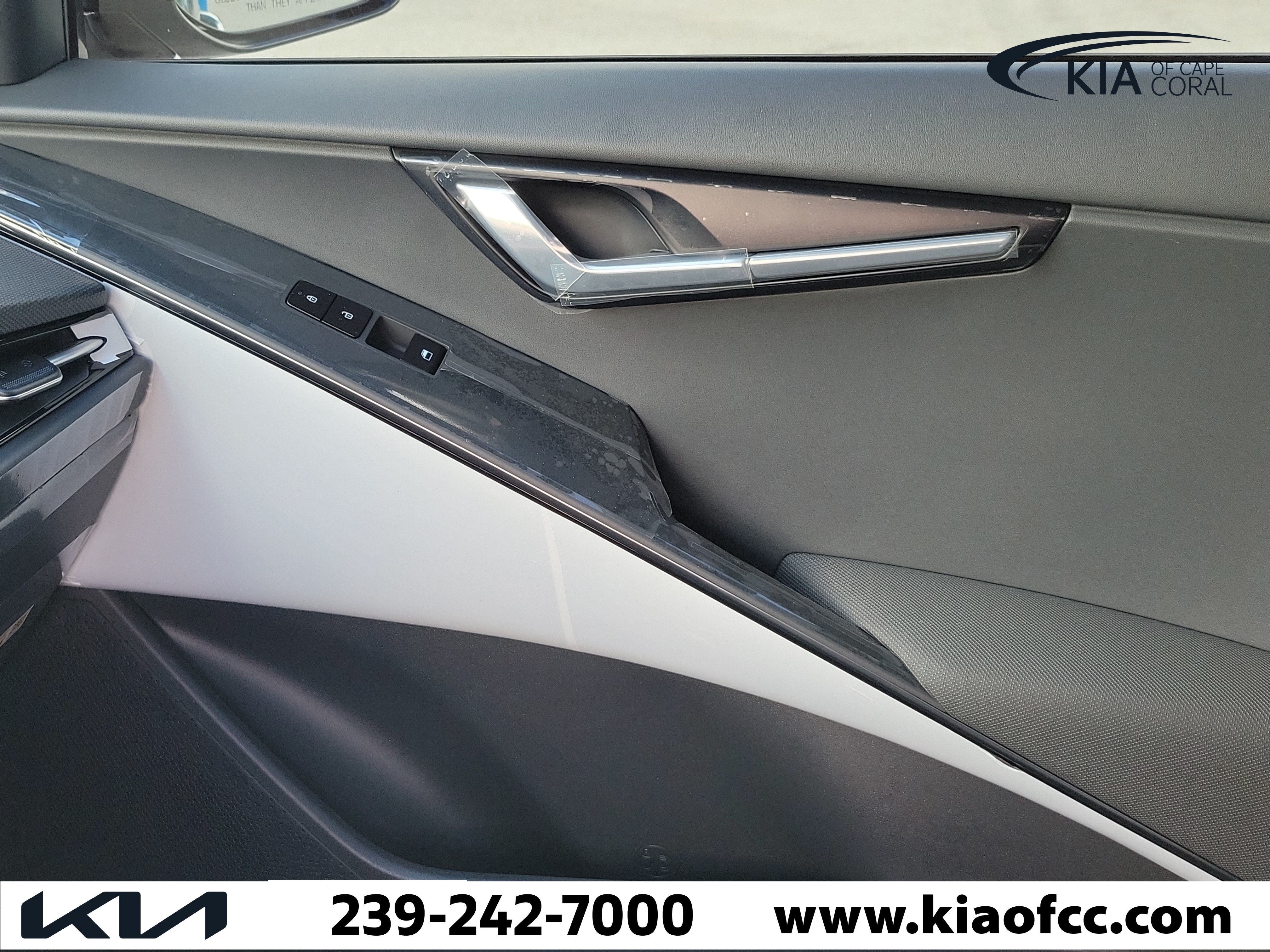 New 2026 Kia Niro Wind FWD image 29