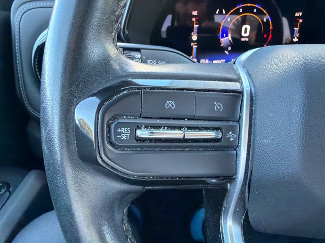 Used 2023 Chevrolet Colorado LT w/ LT Convenience Package AWD/4WD image 32