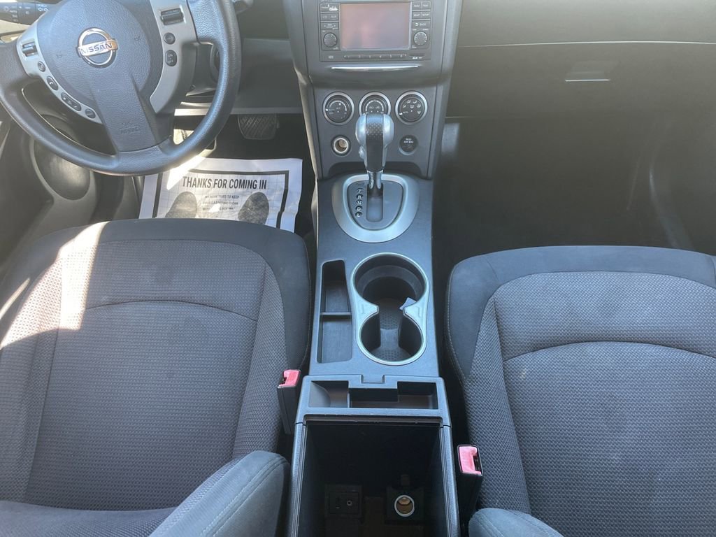 Used 2011 Nissan Rogue SV w/ Premium Pkg image 9