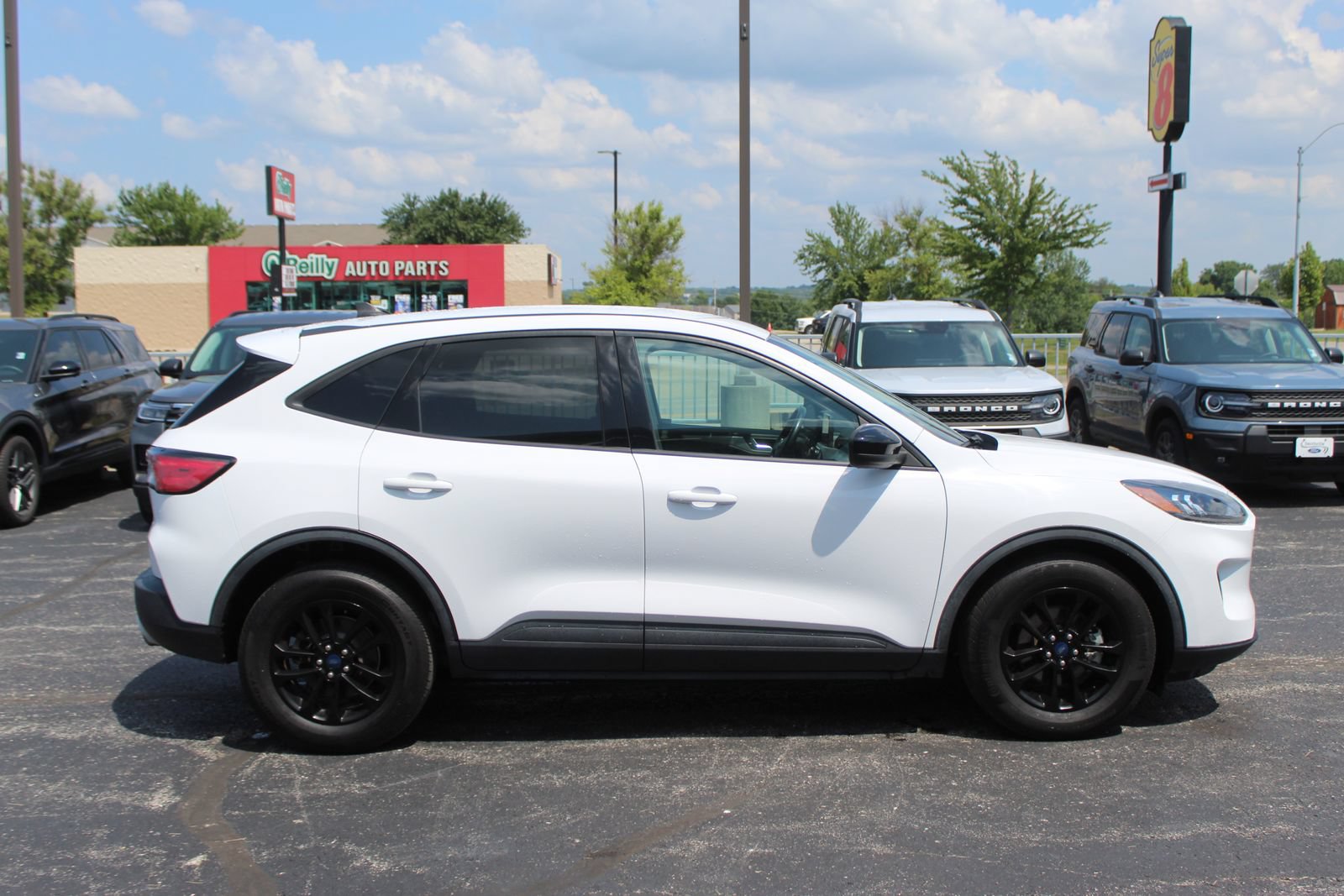 Used 2020 Ford Escape SE Sport FWD image 6
