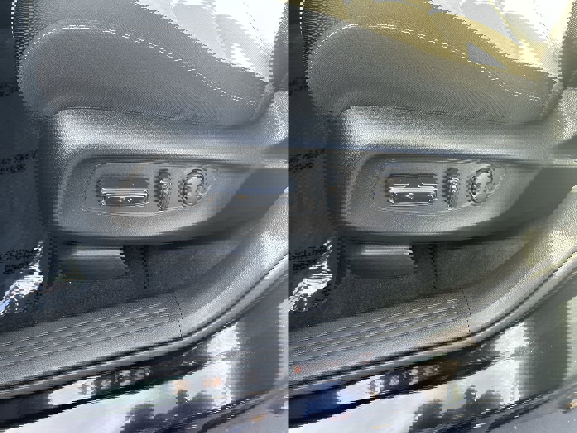 Certified 2025 Honda CR-V EX image 14