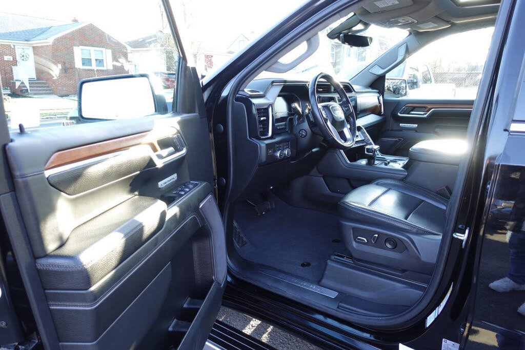 Used 2023 GMC Sierra 1500 Denali w/ Denali Reserve Package AWD/4WD image 15