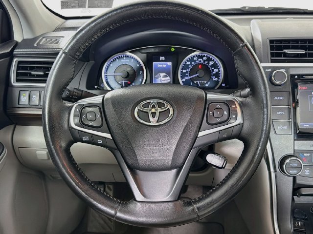 Used 2016 Toyota Camry XLE w/ Moonroof Package FWD image 16