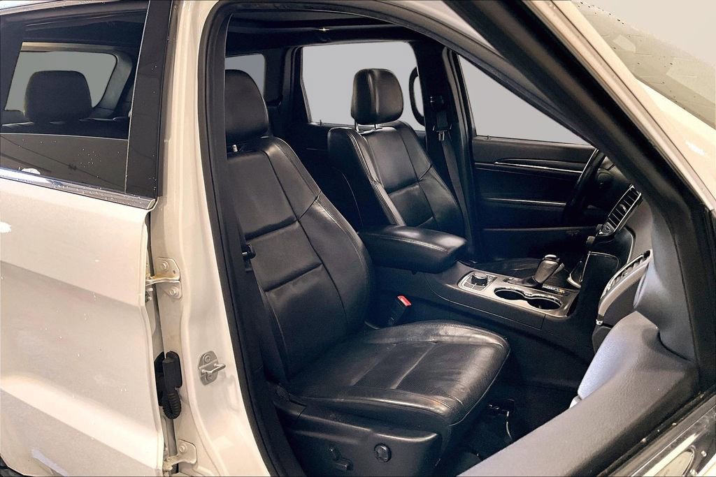 Used 2021 Jeep Grand Cherokee Limited w/ Luxury Group II image 29