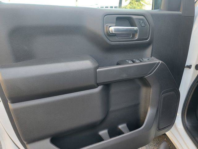 Used 2024 Chevrolet Silverado 1500 Custom Trail Boss w/ Turbomax Blackout Package AWD/4WD image 48