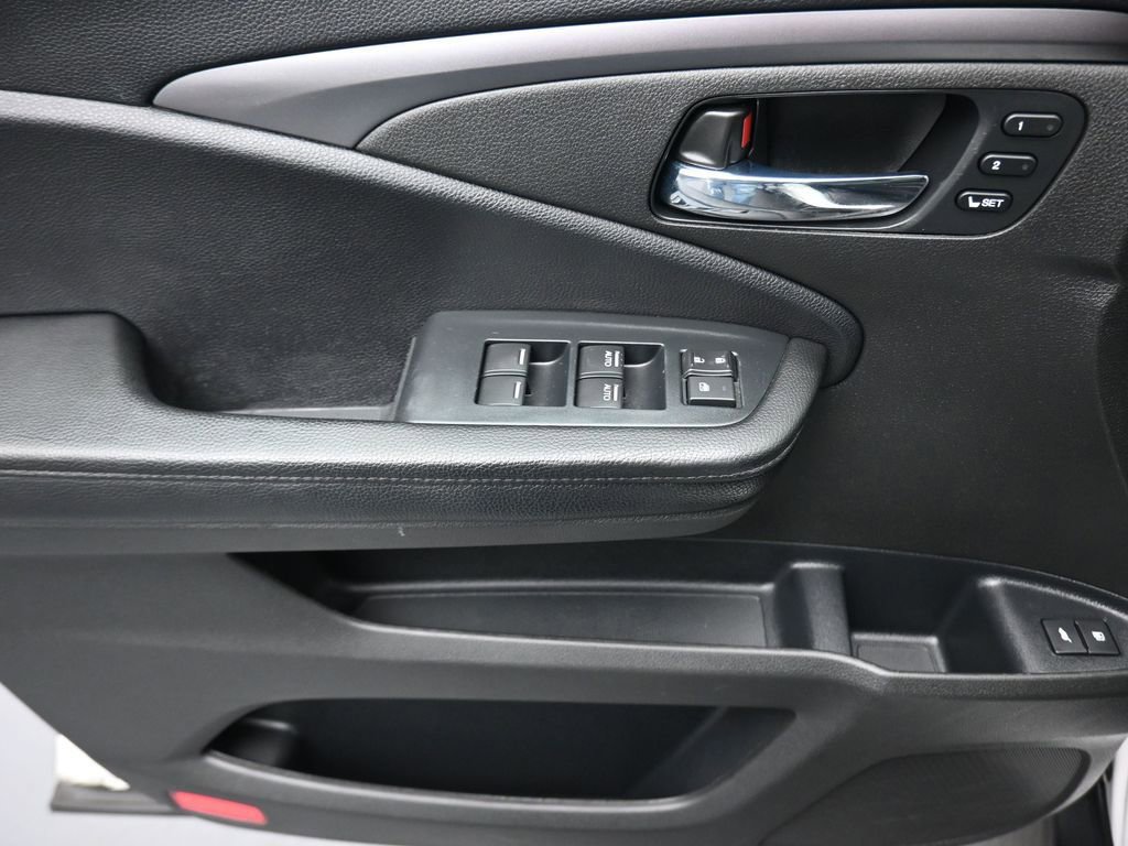 Used 2022 Honda Pilot EX-L image 10