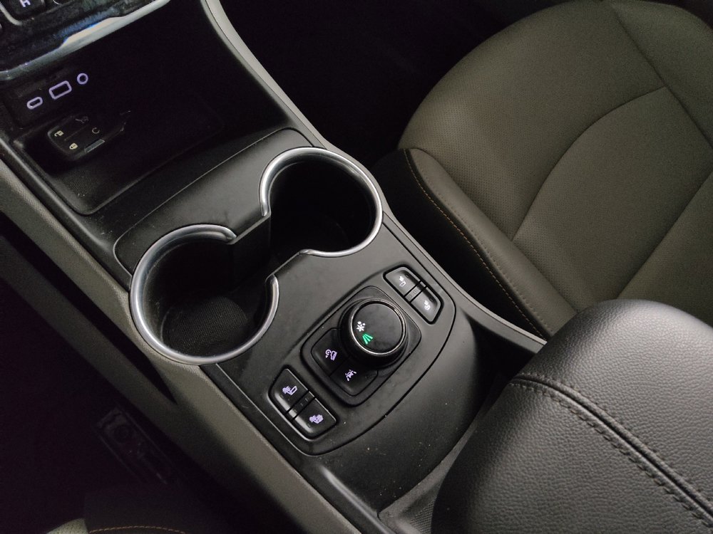 Used 2021 GMC Terrain SLT w/ LPO, Floor Liner Package FWD image 26