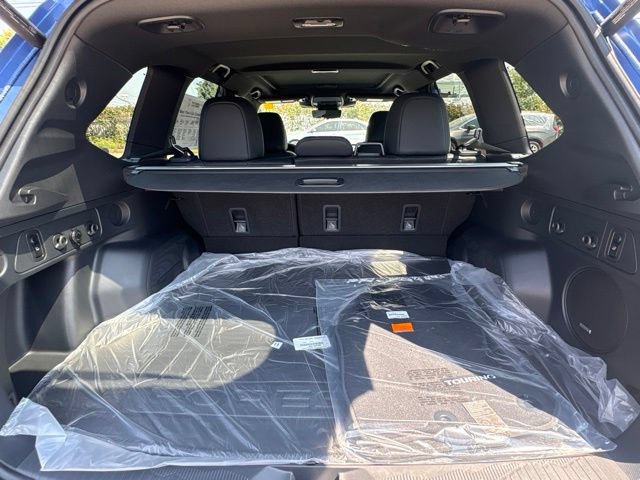 New 2026 Subaru Forester Touring AWD/4WD image 13