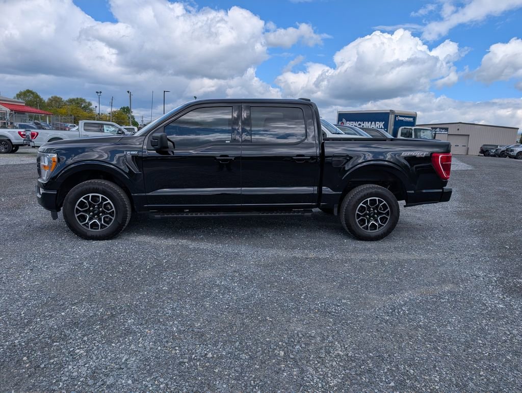 Used 2022 Ford F150 XLT w/ Equipment Group 301A Mid AWD/4WD image 3