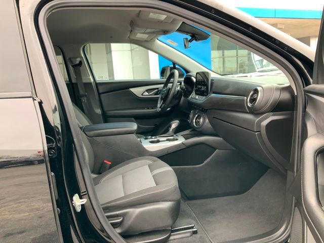 Used 2025 Chevrolet Blazer LT image 15