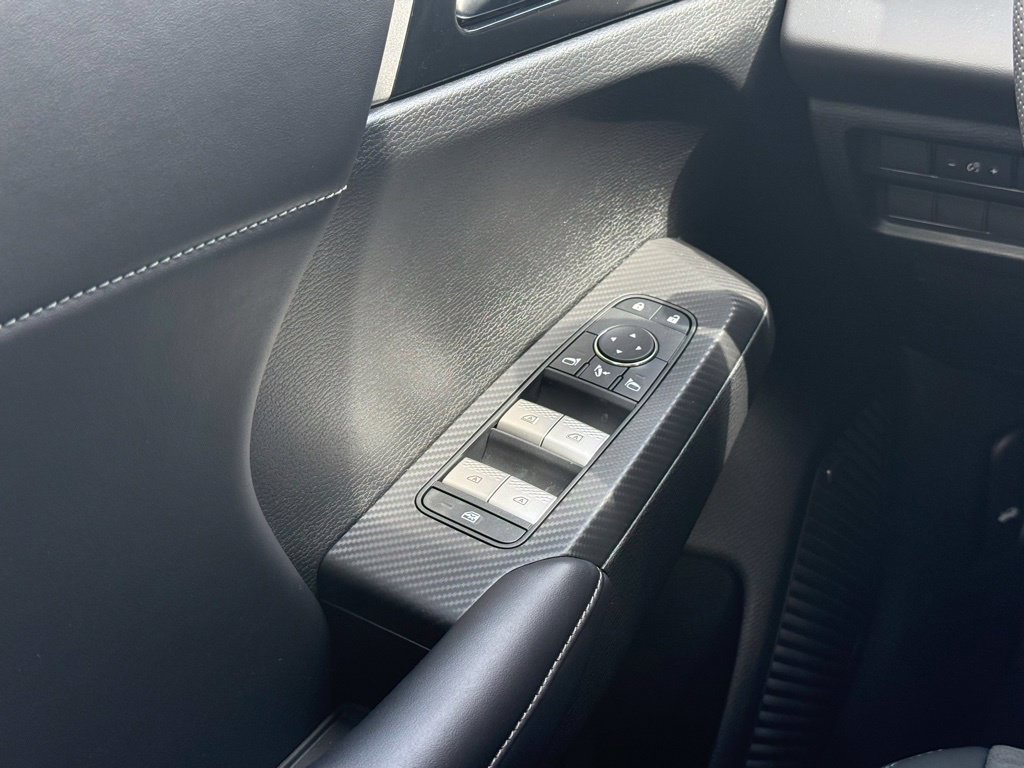 New 2026 Mitsubishi Outlander AWD image 7