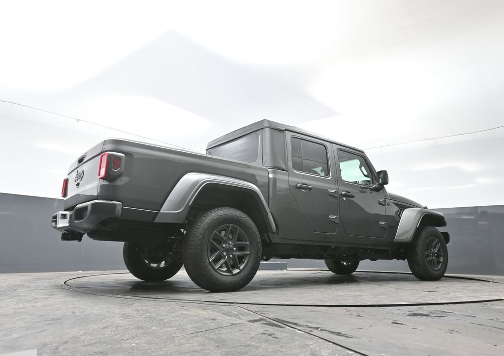 New 2026 Jeep Gladiator Sport image 45