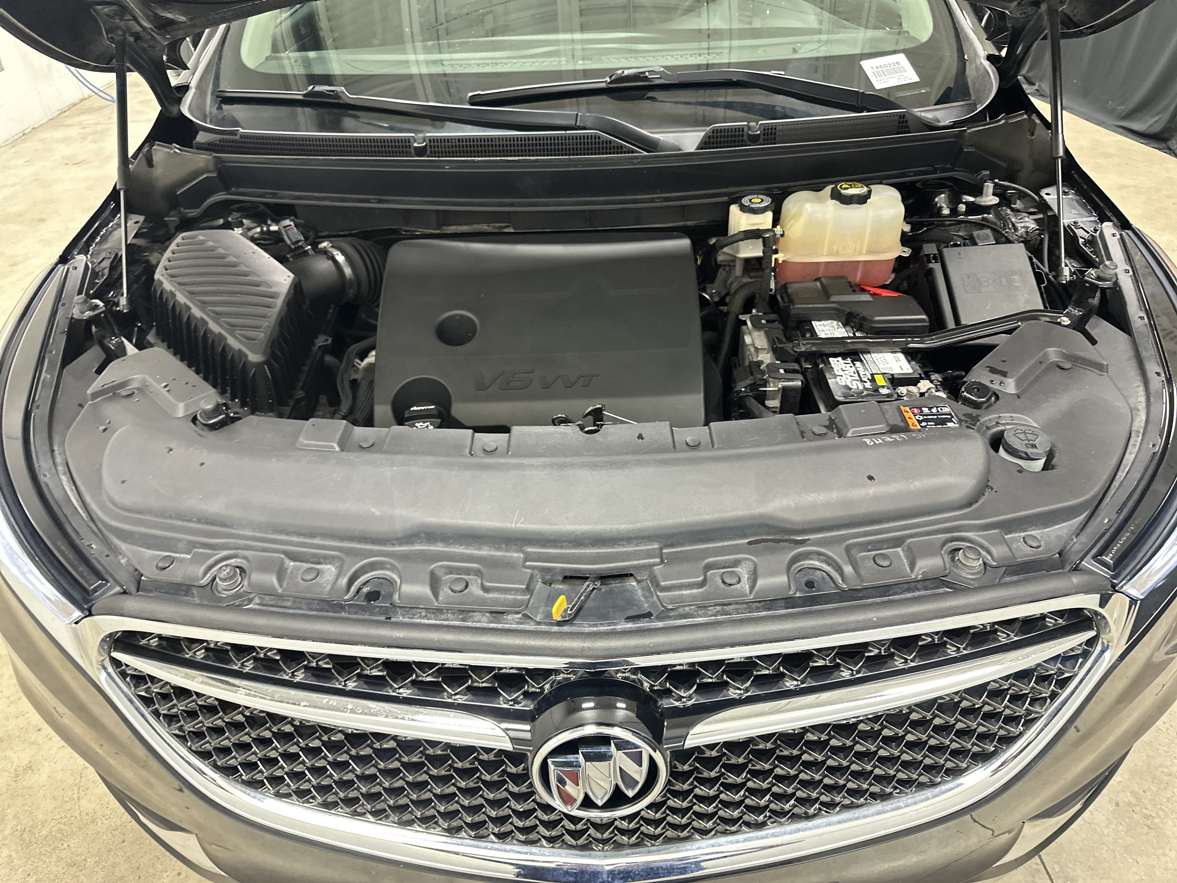 Used 2019 Buick Enclave Avenir w/ Avenir Technology Package AWD/4WD image 35