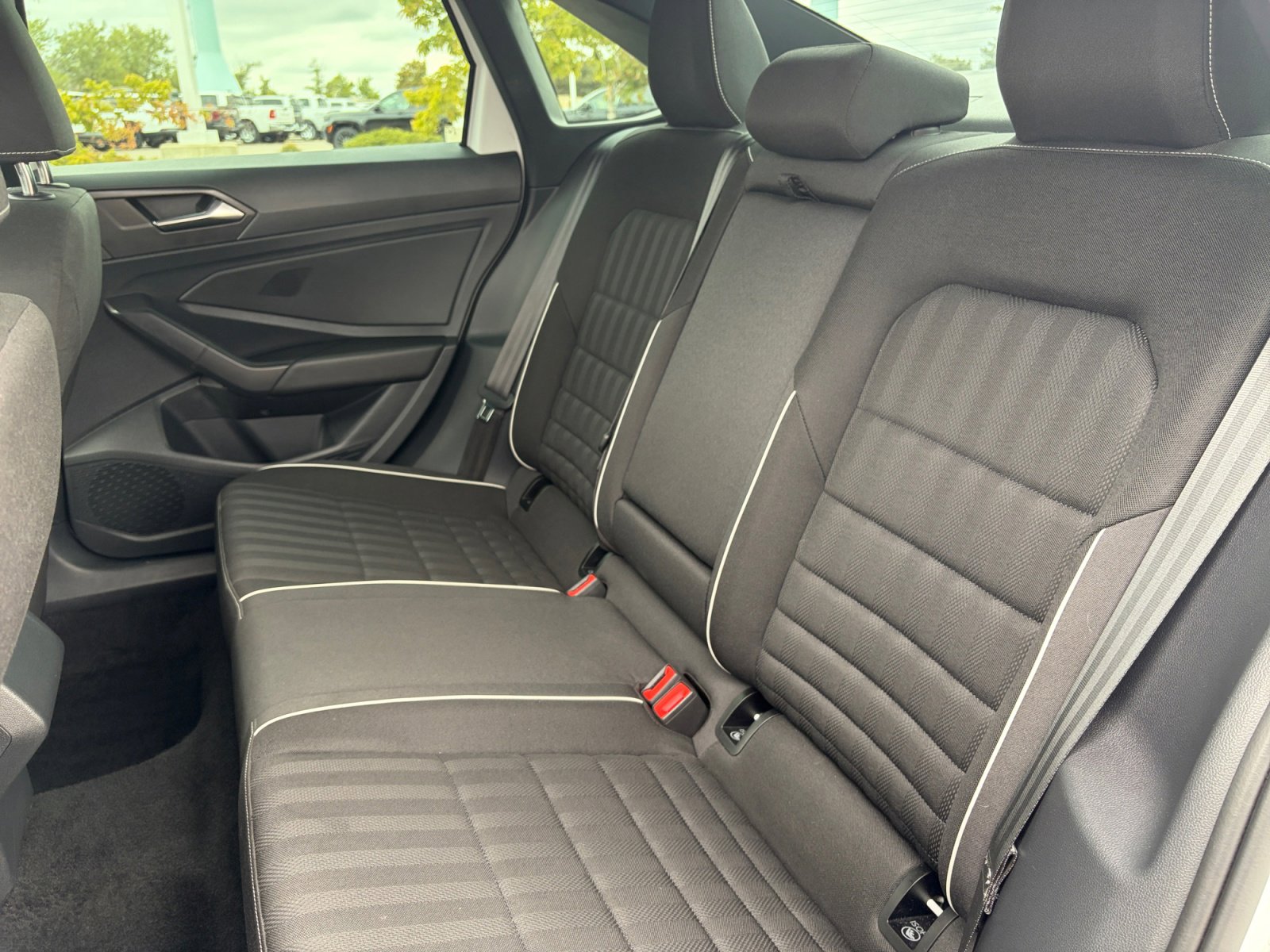 Used 2024 Volkswagen Jetta Sport FWD image 20
