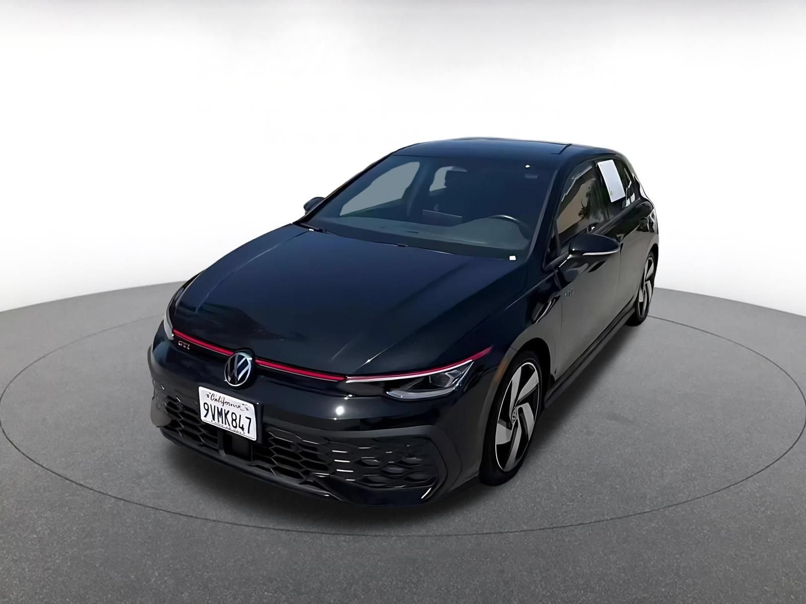 Used 2026 Volkswagen Golf S FWD video 2