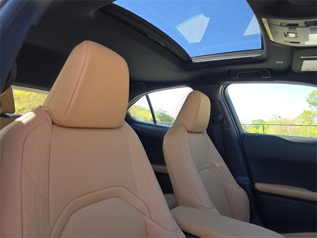 New 2025 Lexus UX 300h FWD image 11