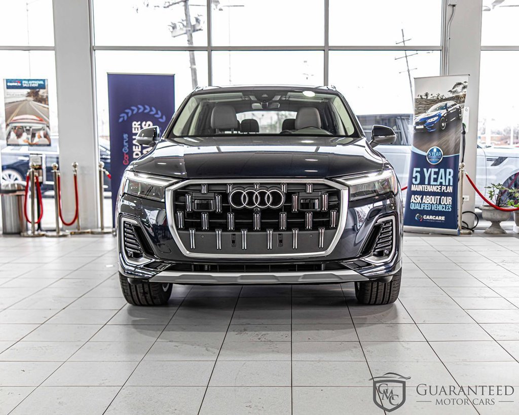 Used 2025 Audi Q7 2.0T Premium Plus w/ Premium Plus Package AWD/4WD image 3