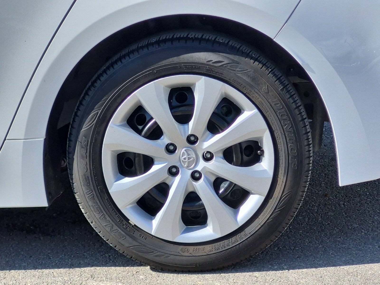 Certified 2024 Toyota Corolla LE FWD image 21
