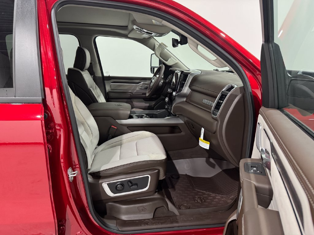 New 2027 RAM 1500 Laramie w/ Laramie Southwest Edition AWD/4WD image 20