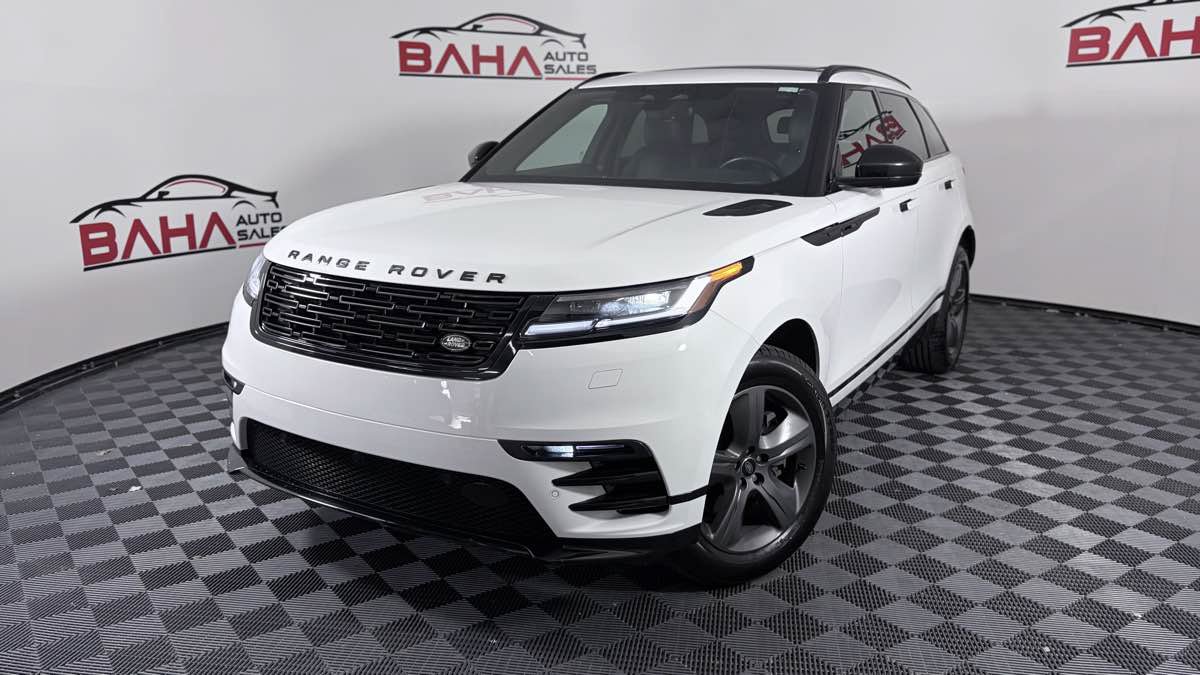 Used 2025 Land Rover Range Rover Velar Dynamic SE AWD/4WD image 2