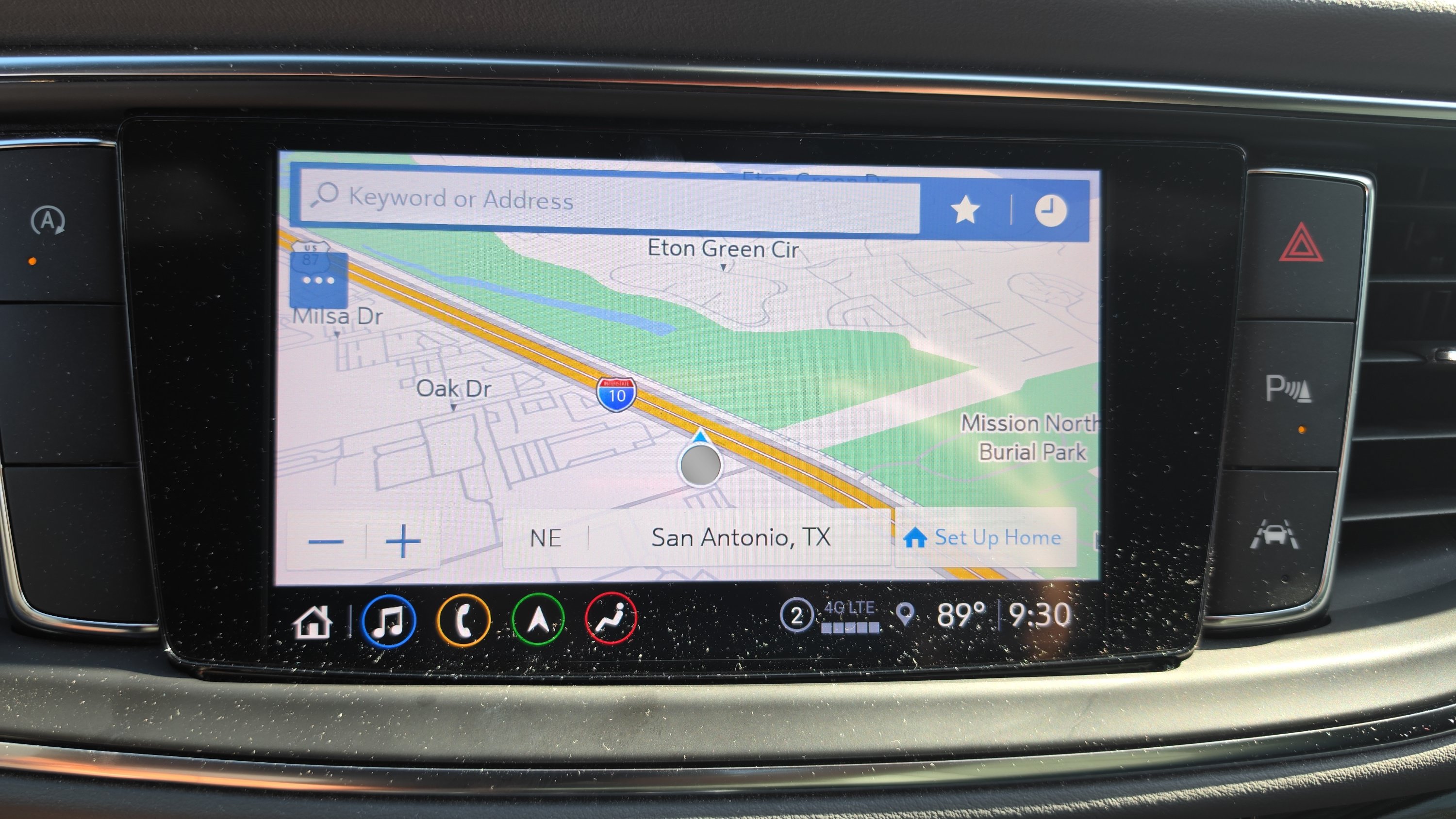 Used 2022 Buick Enclave Premium w/ LPO, Touring Package FWD image 17