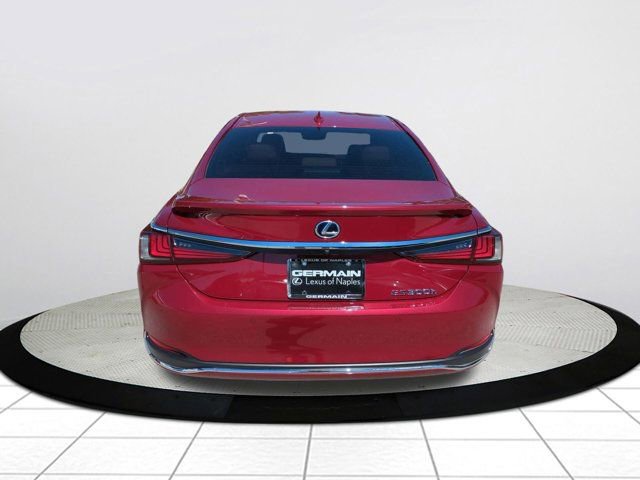 Used 2019 Lexus ES 300h Ultra Luxury w/ Accessory Package 2 image 4