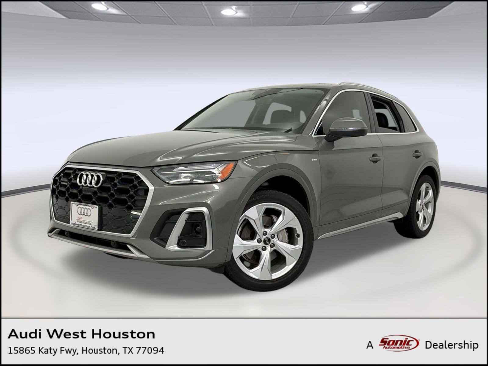 Used 2023 Audi Q5 2.0T Premium Plus w/ Premium Plus Package image 1