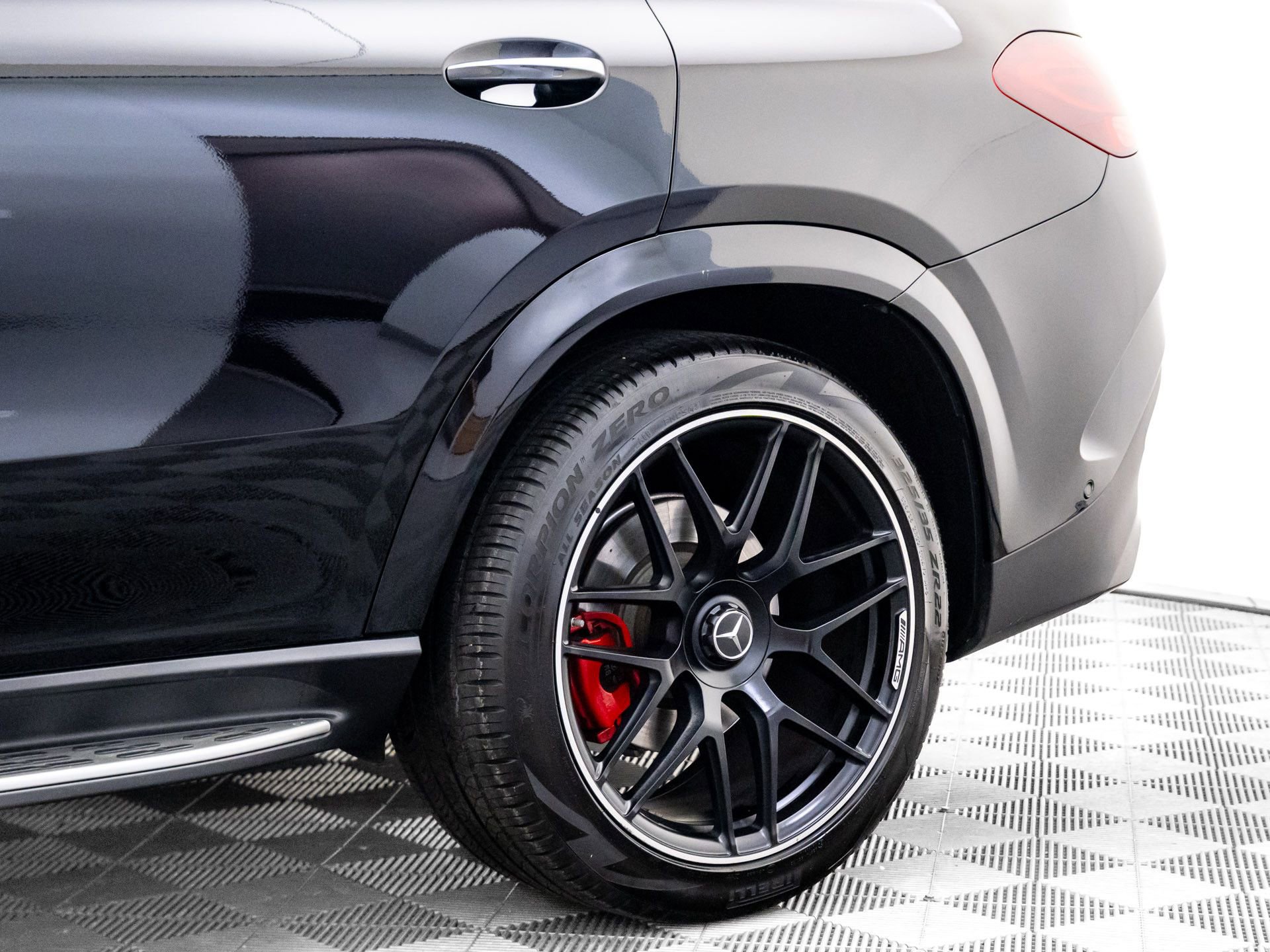 Used 2024 Mercedes-Benz GLE 53 AMG 4MATIC Coupe image 34