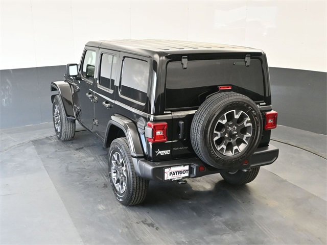 New 2025 Jeep Wrangler Sahara image 28