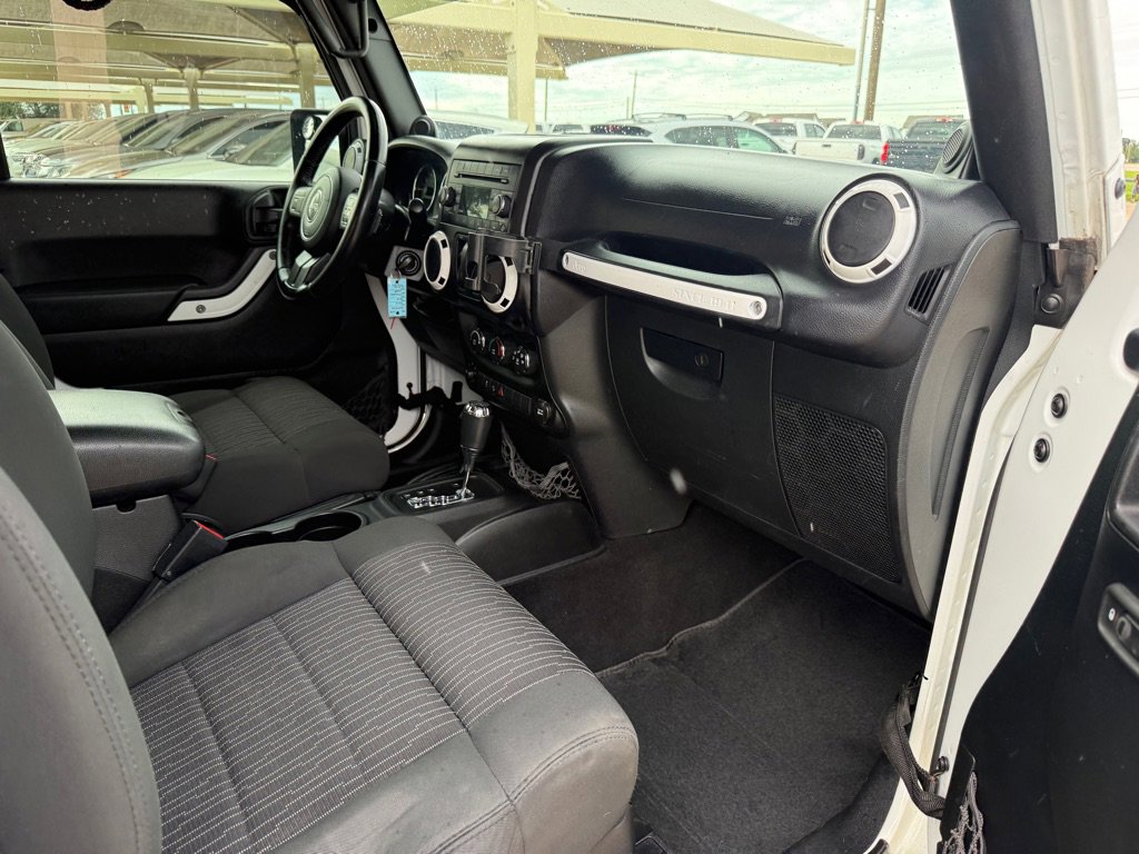 Used 2012 Jeep Wrangler Sport AWD/4WD image 14