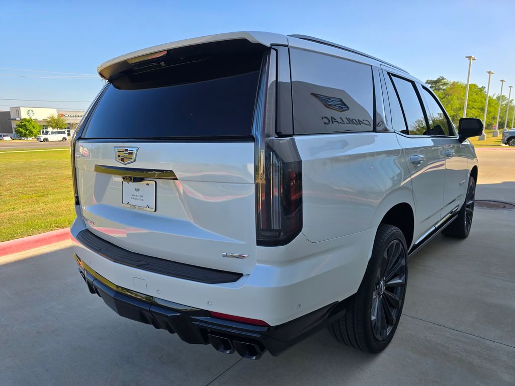 Used 2025 Cadillac Escalade V w/ LPO, Floor Liner Package AWD/4WD image 6