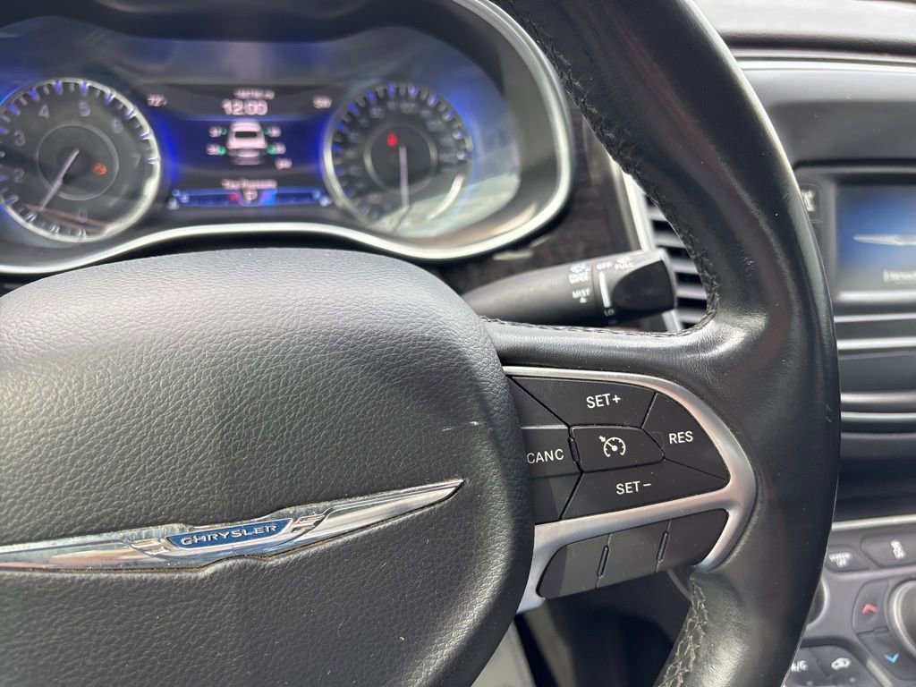 Used 2015 Chrysler 200 C FWD image 33