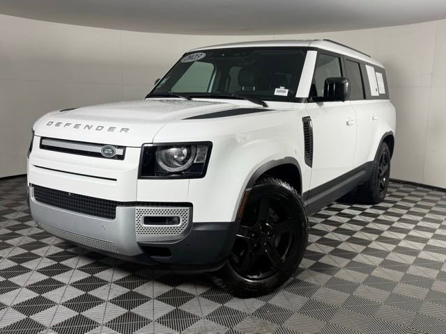Used 2023 Land Rover Defender 130 SE image 1