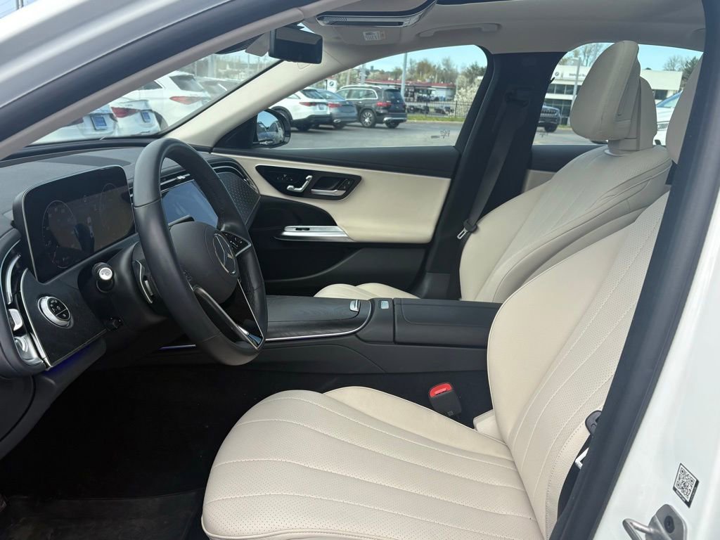 Certified 2024 Mercedes-Benz E 350 4MATIC Sedan image 8