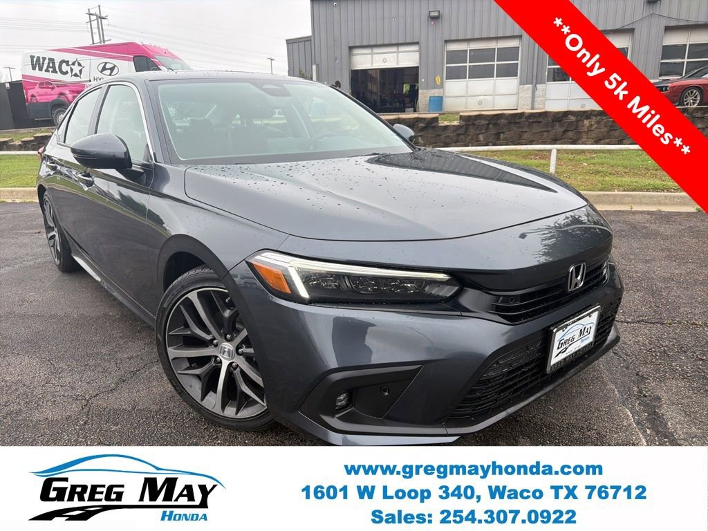 Used 2023 Honda Civic Touring image 1